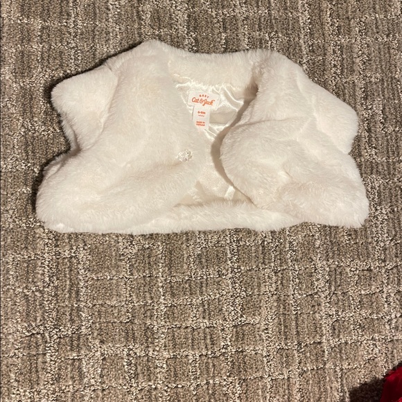 Cat & Jack Red Dress with White Faux Fur Holiday Set - Picture 6 of 6